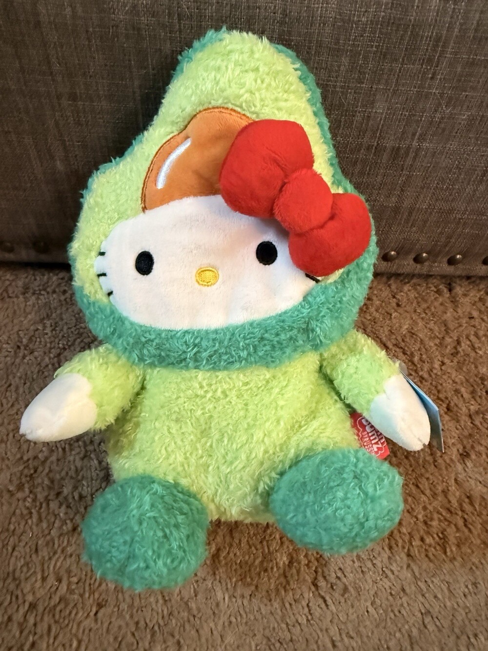 BUM BUMZ HELLO KITTY 9" FRUIT COLLECTABLE PLUSH AVOCADO NEW +TAG IN PLASTIC